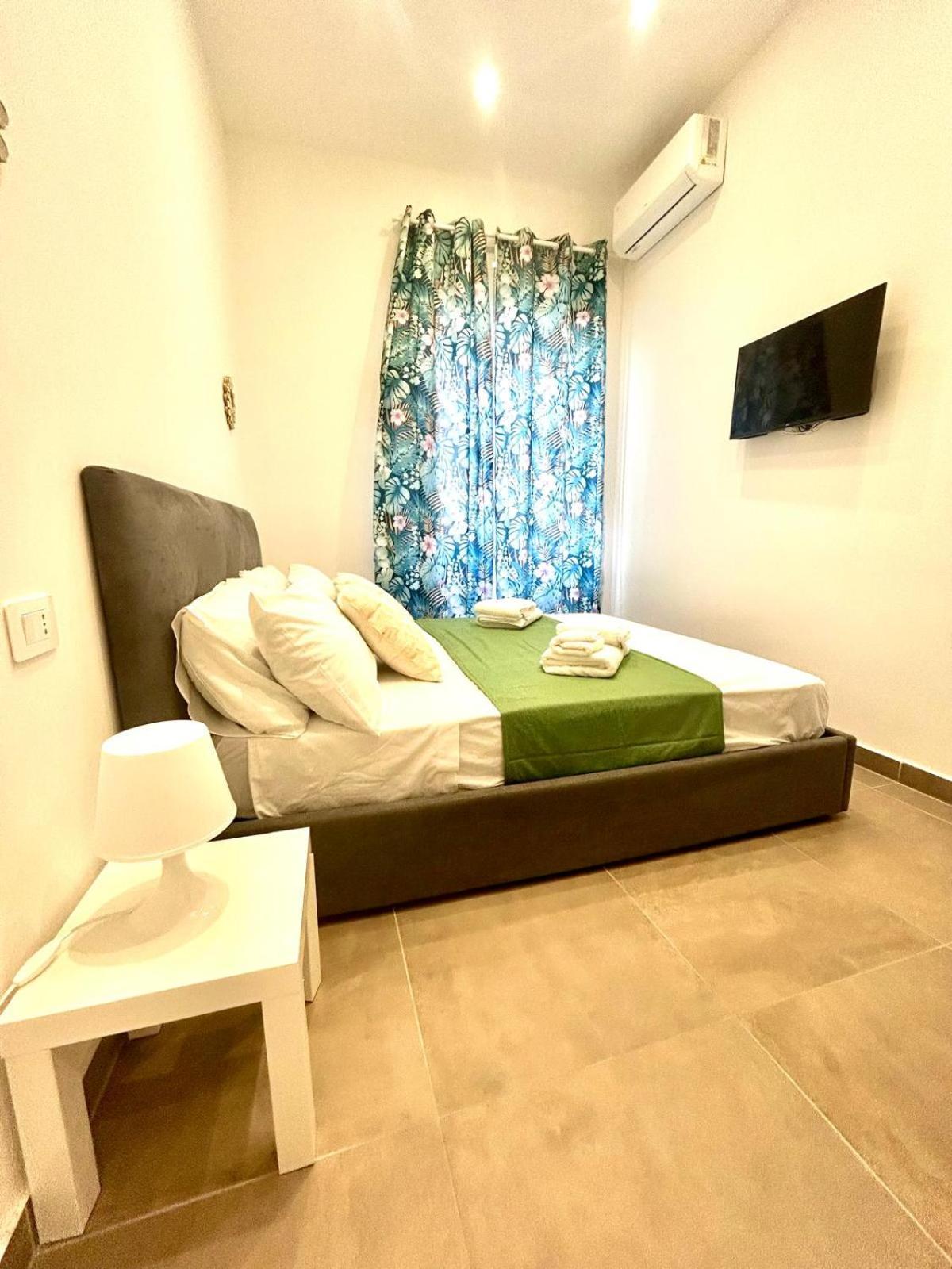 Bed and Breakfast Fly Zone Neapol Exteriér fotografie