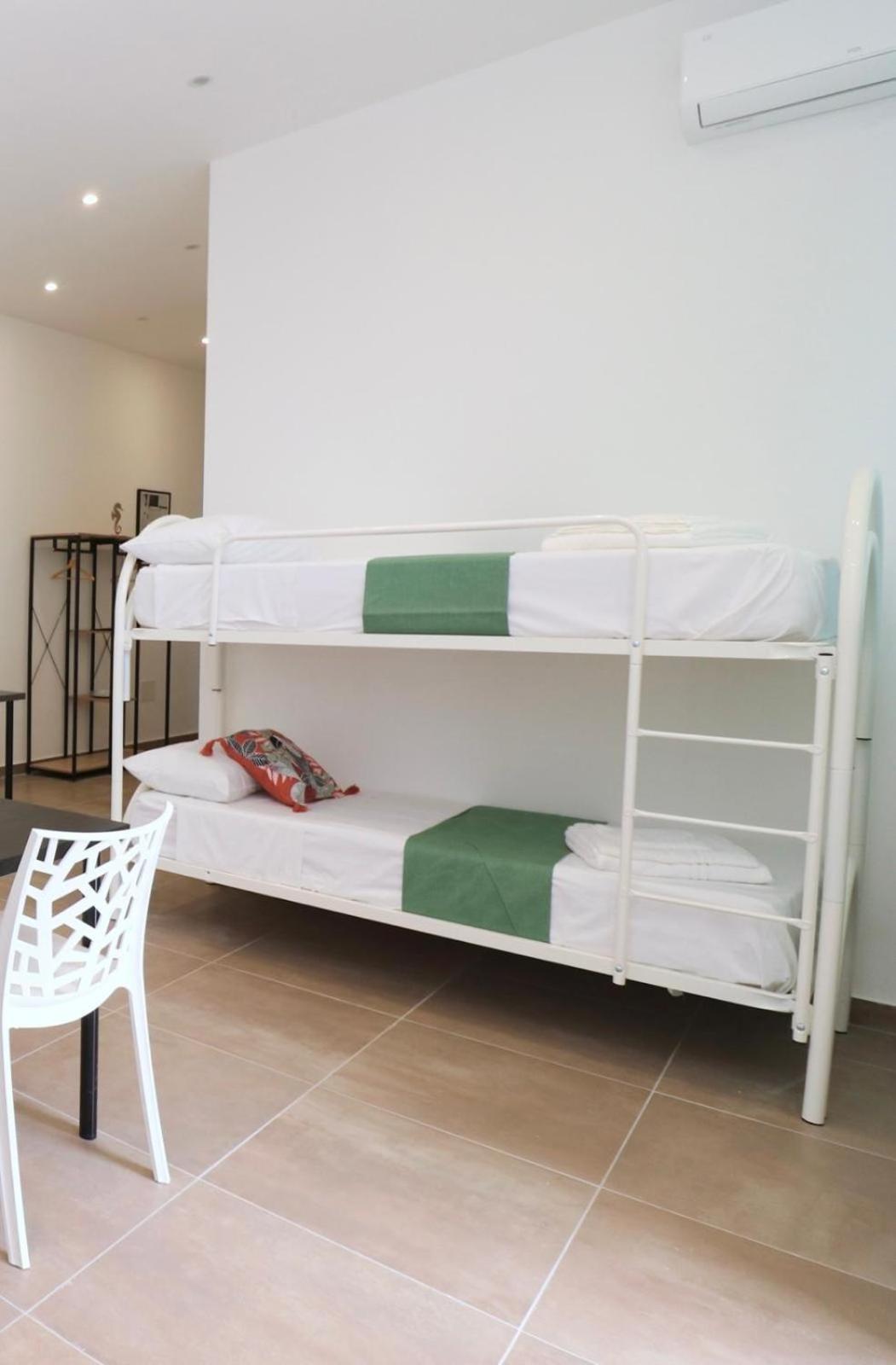 Bed and Breakfast Fly Zone Neapol Exteriér fotografie